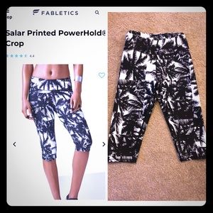 Fabletics Printed Crops
